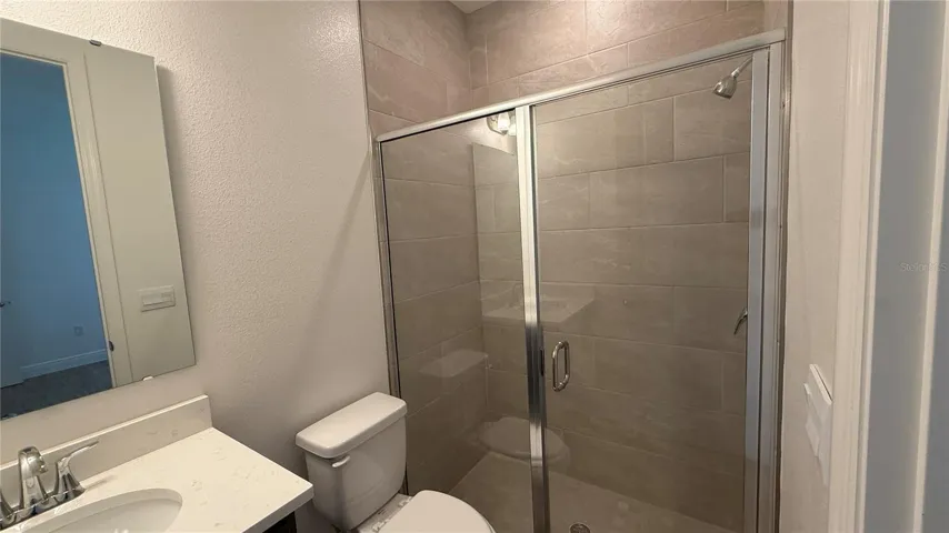 Guest suite bath