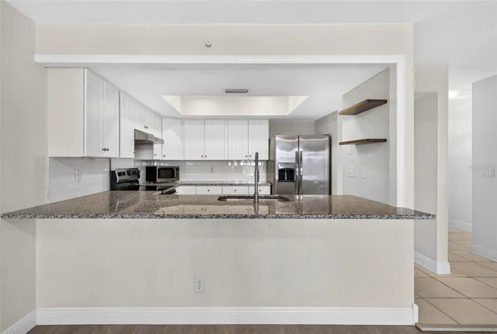 Oversized counter height seating