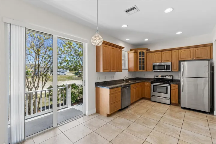 Dining room-kitchen