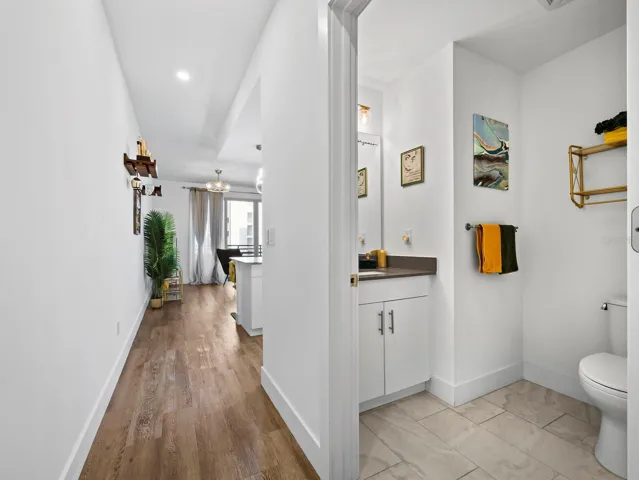 Spacious entrance hall