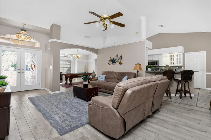 This home is tastefully furnished in cool coastal colors. Warm and relaxing, you will feel right at home here.