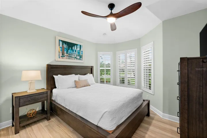 3rd bedroom with bay window