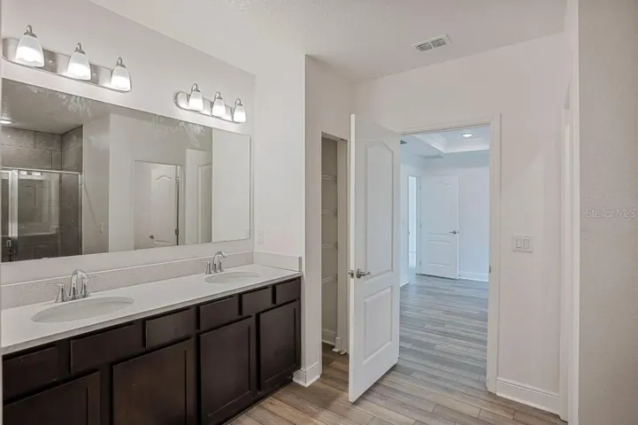 Model home - actual features may vary.