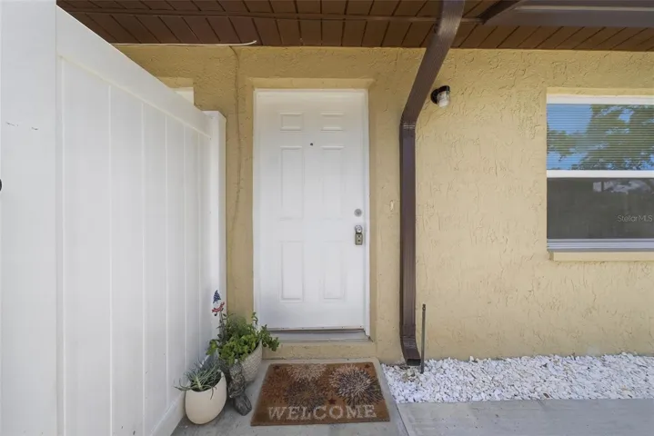 Welcome Home! 1/2 Duplex 2564 42nd Ave North
