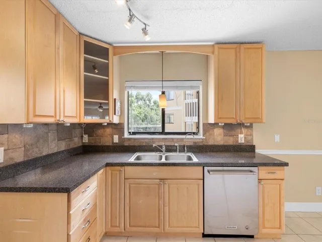 42inch Upper Cabinets
