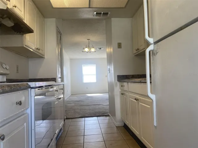 Kitchen / Dining