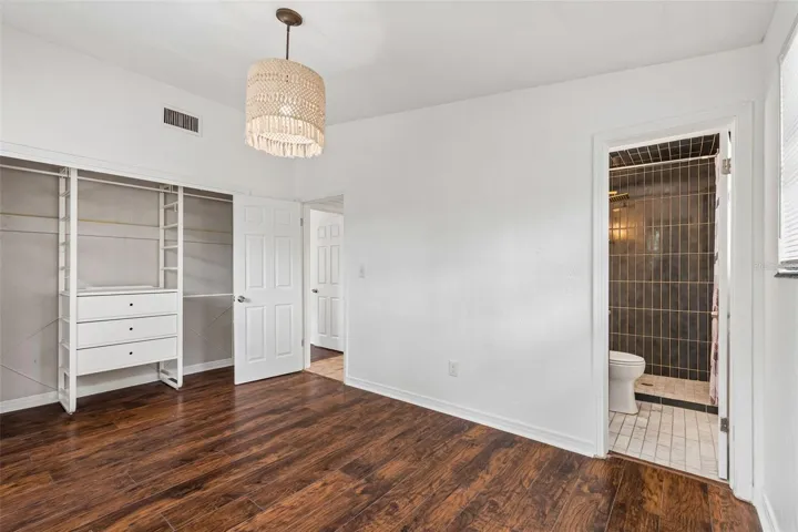 Built In Closet Shelving