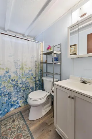 Guest Bathroom features   Shower and comfort height toilet