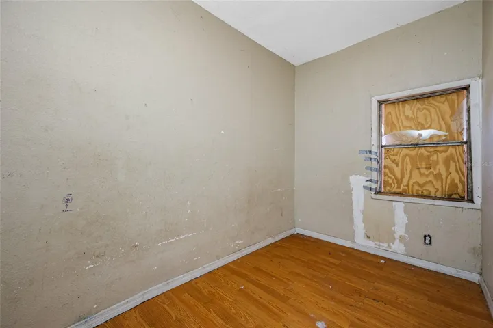 Building 2 bedroom