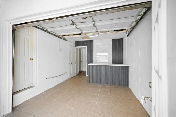 Additional Studio with its own Entrance