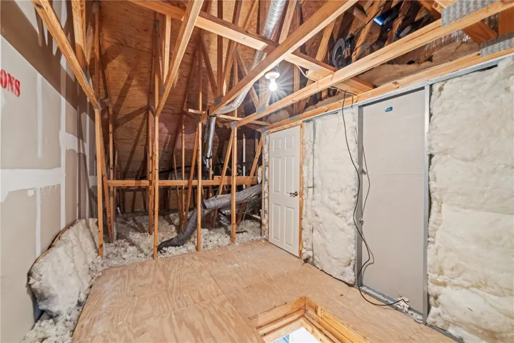 3rd floor air conditioned 10x10 storage space