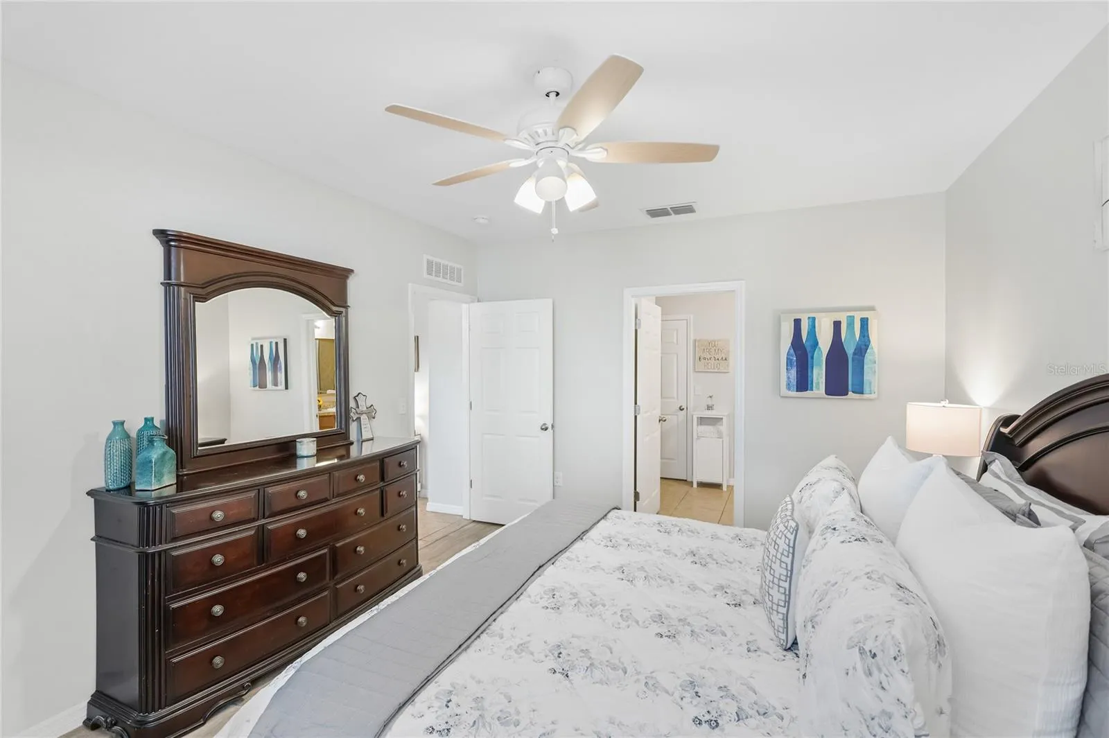 Large Primary Bedroom with en-suite bathroom.