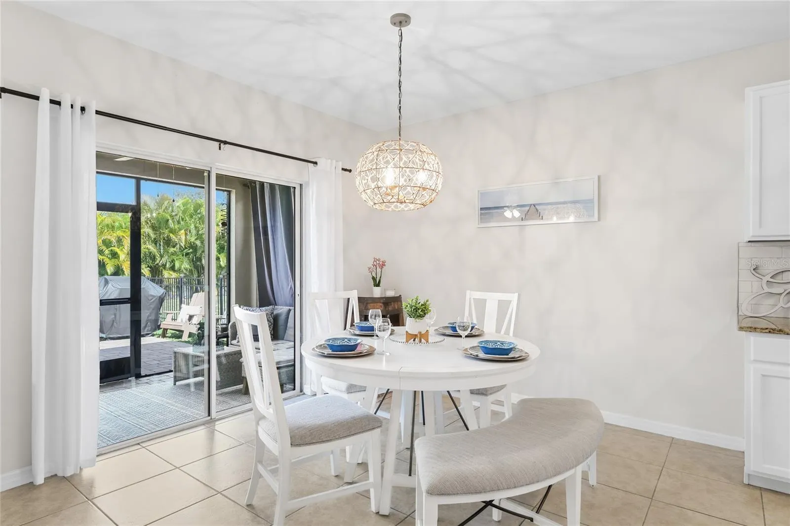 Eat in Kitchen Space