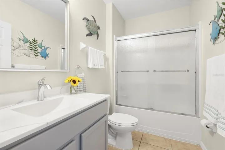 Second Bathroom with Shower and Tub combination