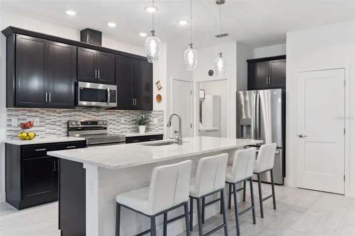 Gourmet Kitchen with Solid Maple Cabinets