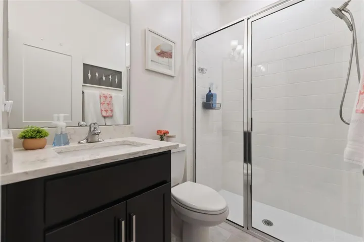 Ensuite Bathroom for Bedroom #3