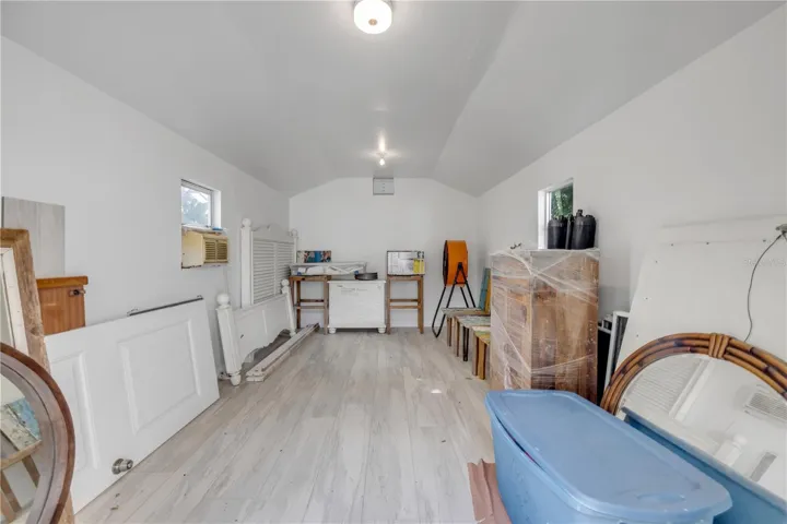 Air conditioned storage/studio/workshop/exercise room.....