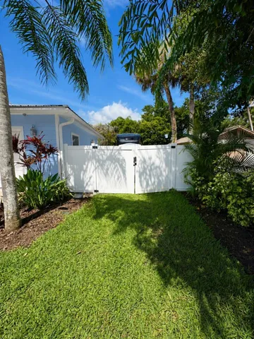 Side yard Parking