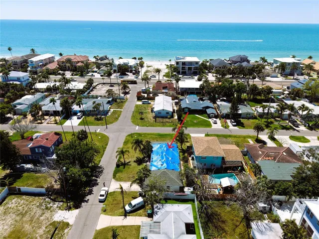 102 158th Ave in Redington Beach