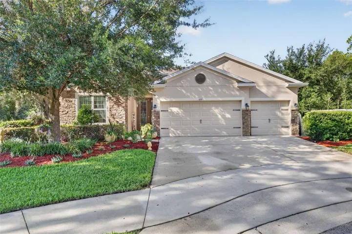 Sweet Retreat at 627 Meadow Sage Dr Deland Florida