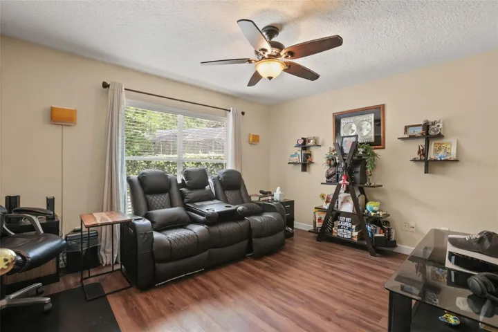4th bedroom