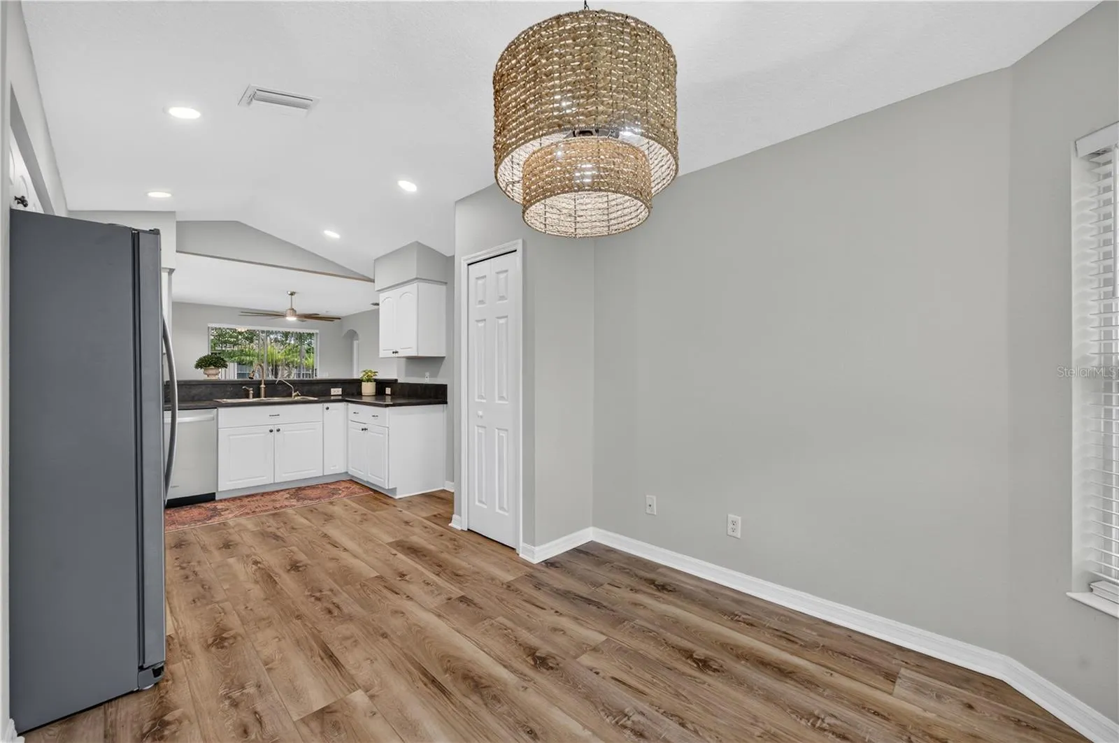 Kitchen - Breakfast Nook