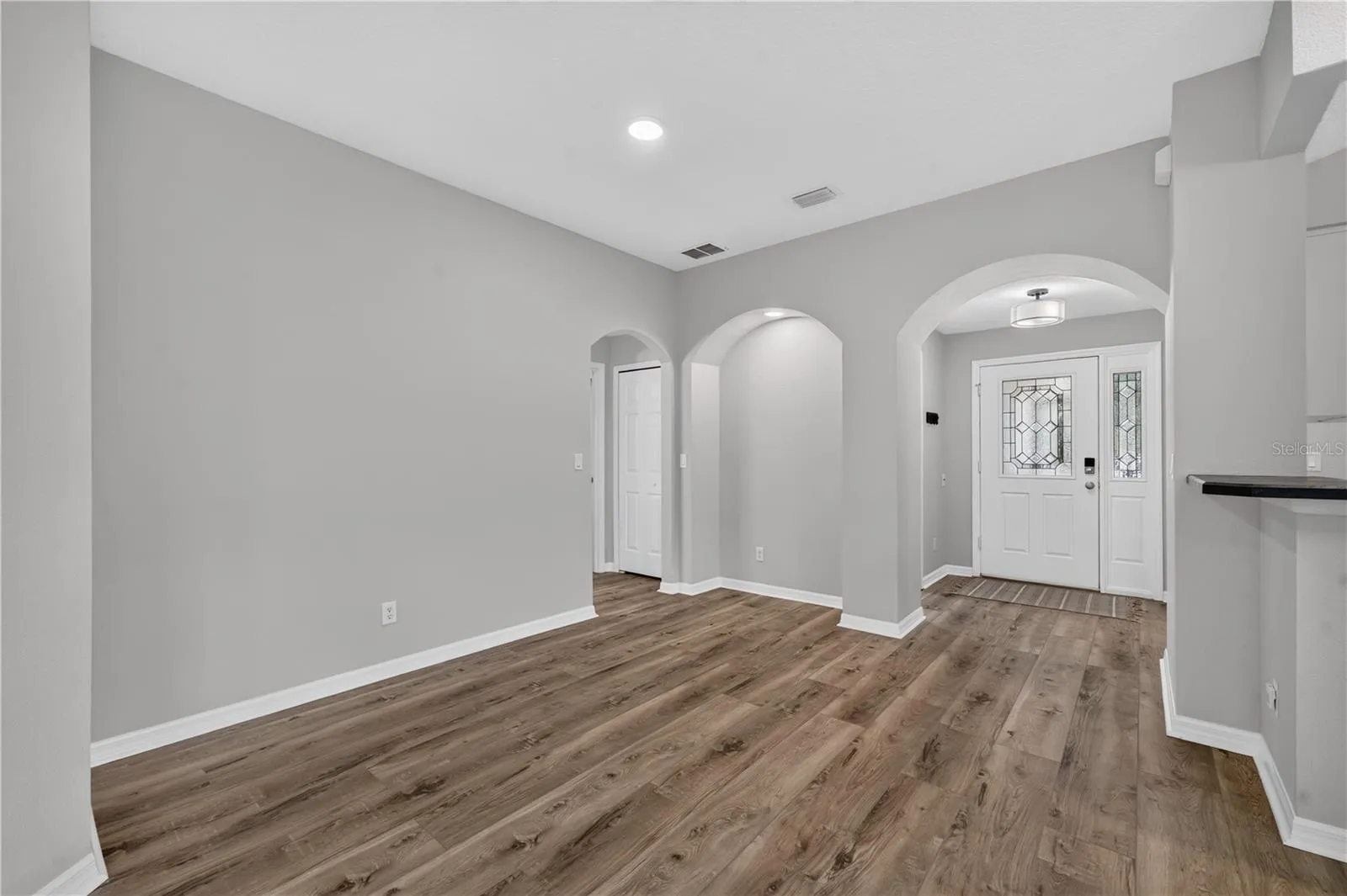 Living Room/Dining Combo