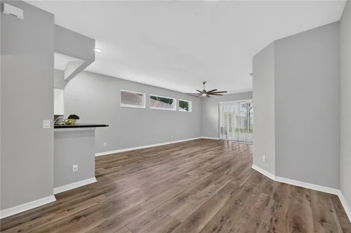 Living Room/Dining Combo