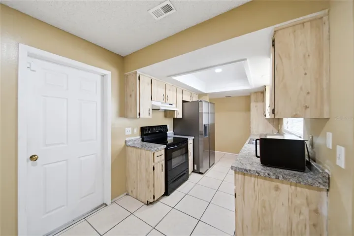 Kitchen/Garage Door