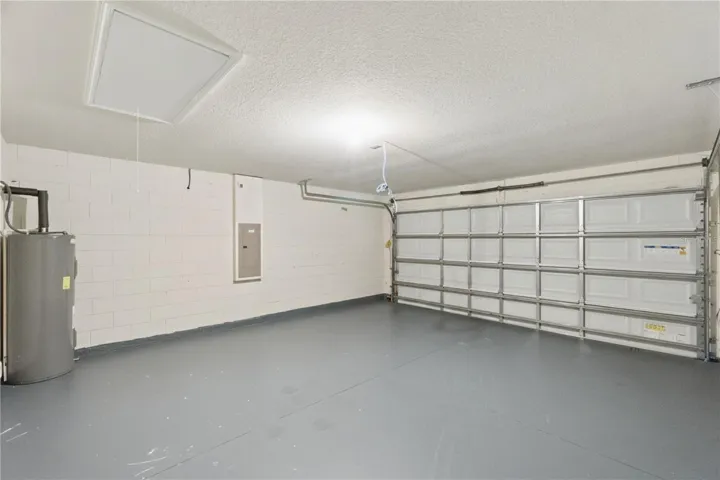 2 Car Garage