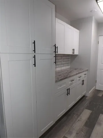 Pantry/additional counter space (also dual counter space for folding laundry)