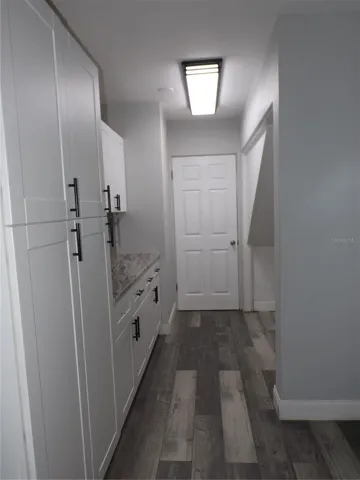 Entrance to laundry from kitchen