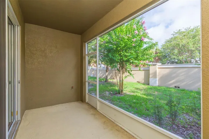 screened in patio