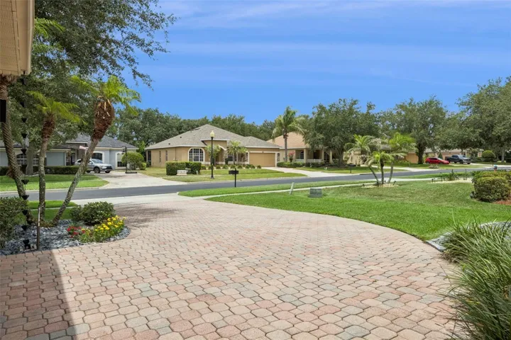 Brickpaved Driveway