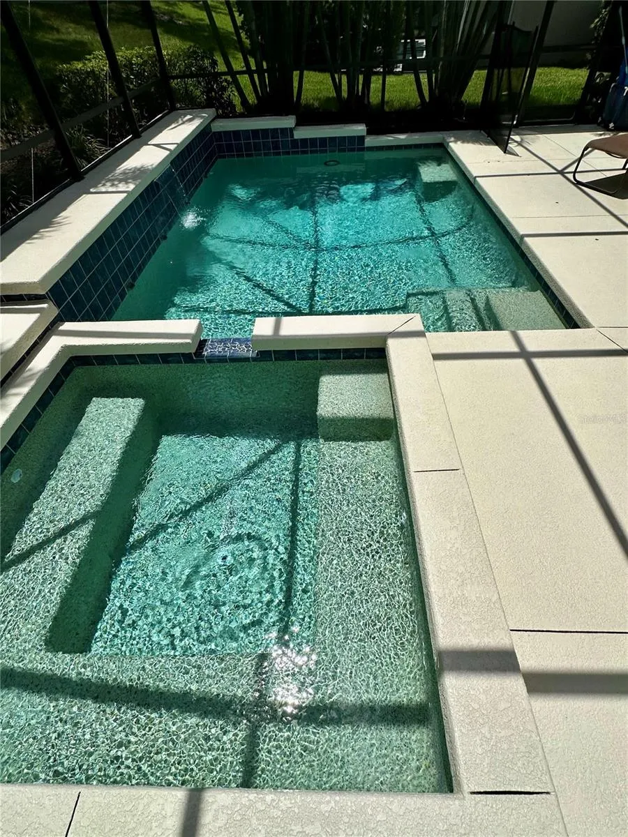 Jacuzzi-Pool