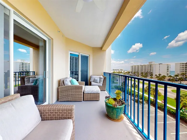 Lanai/Balcony