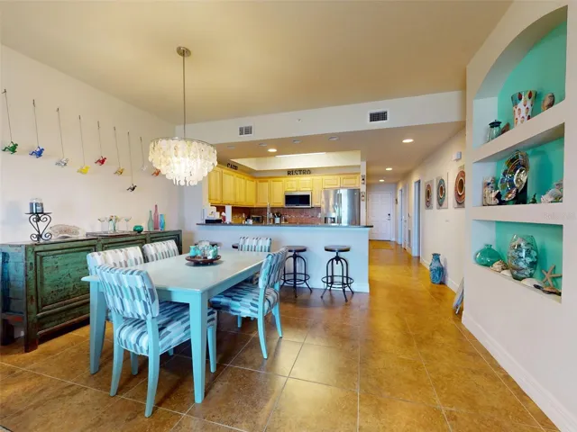 Dining / Living room