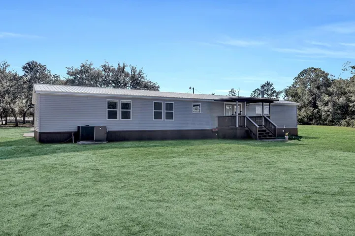 Grass is Virtually Staged