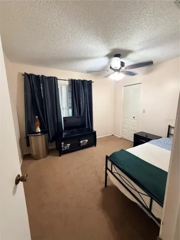 Walk in closet