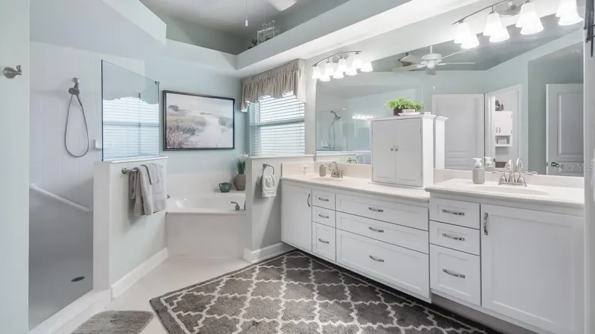 Primary Bathroom With Garden Tub and Walk In Shower
