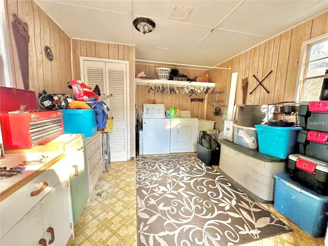 Laundry room in shed