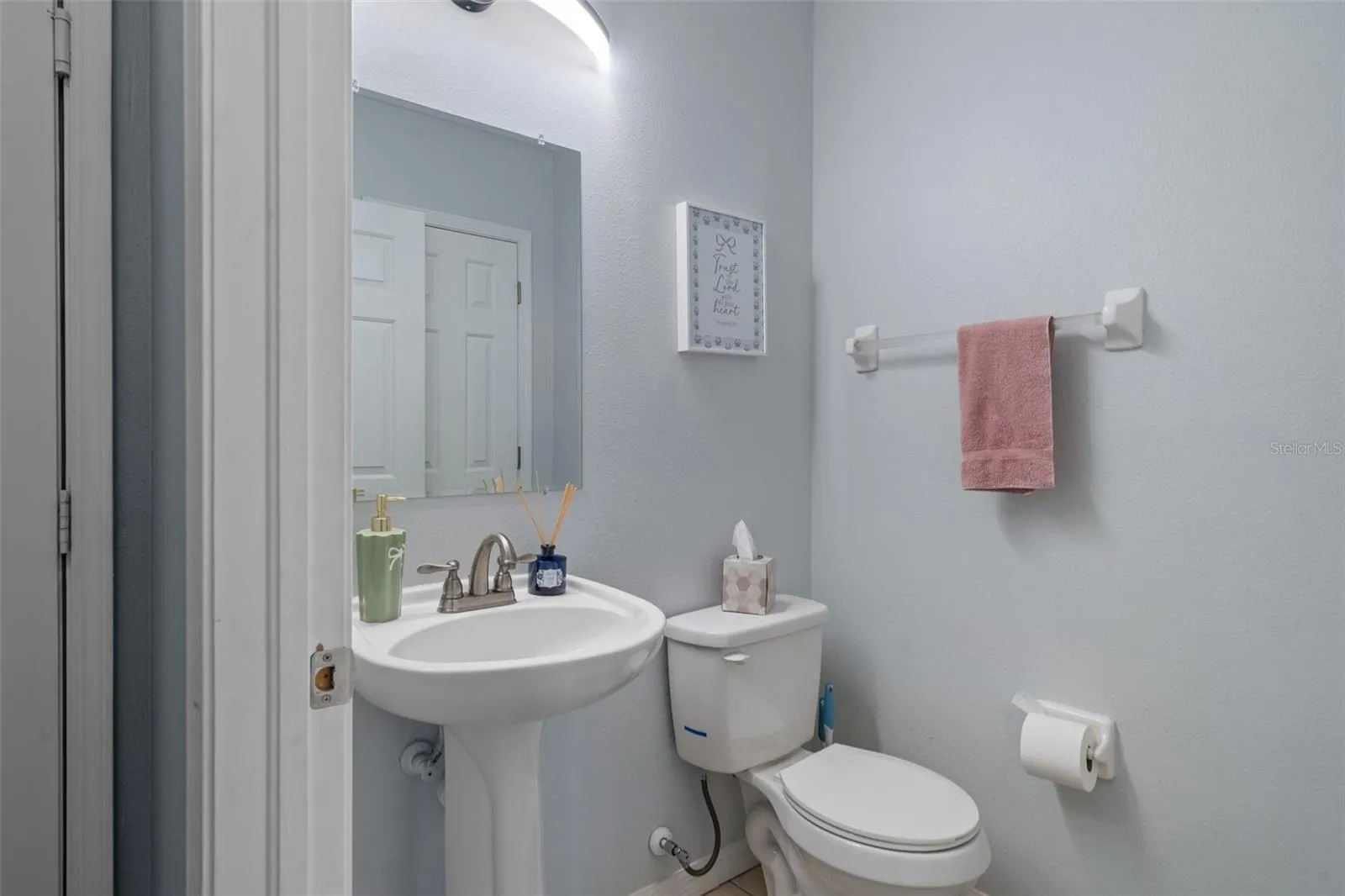 1/2 Bath Downstairs