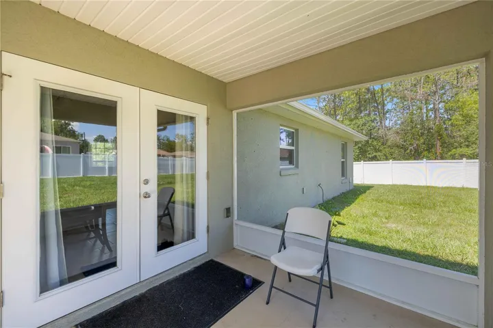 FRENCH DOORS -SCREENED LANAI