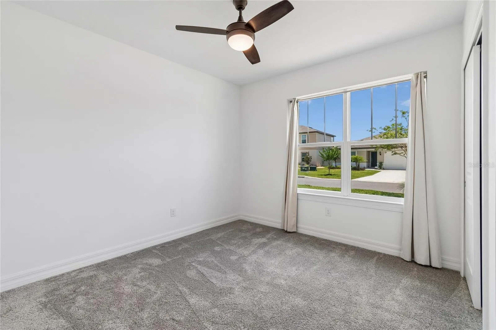 3883 Capri Coast Dr, Plant City, Florida 33565 — photo 21