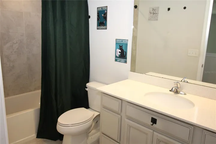 upstairs full bath
