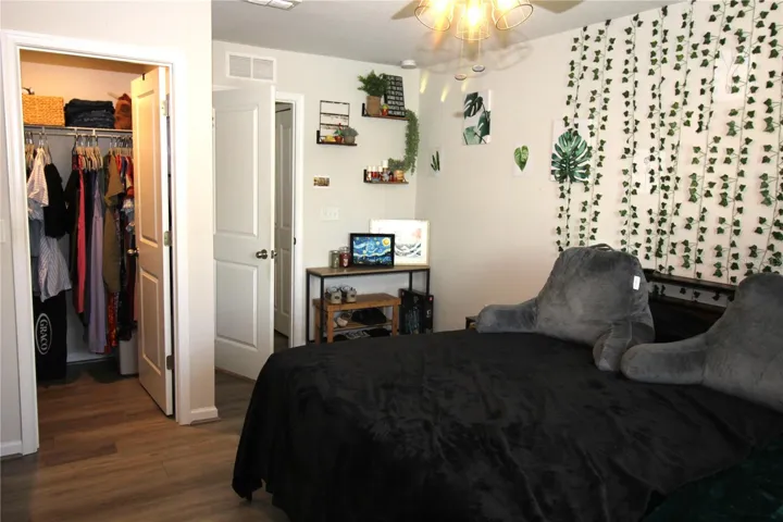 bedroom 3...note walk-in closet