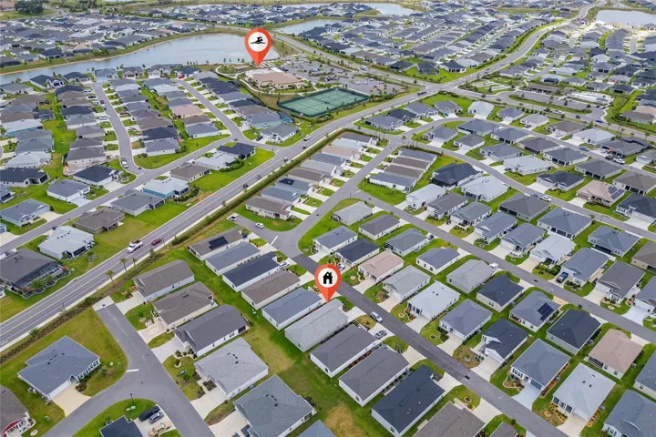Aerial view of Saluki Recreation amenities showing the home’s proximity.