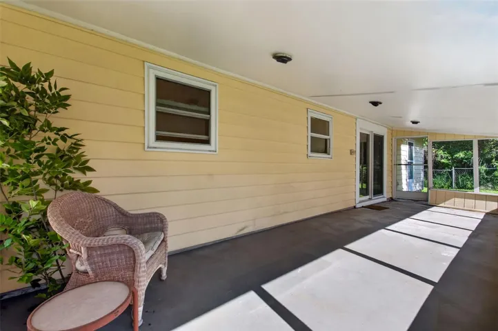 Screened Patio