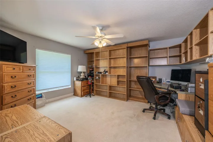 Murphy bed