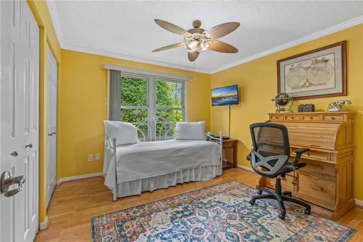 Very Spacious Guest Bedroom